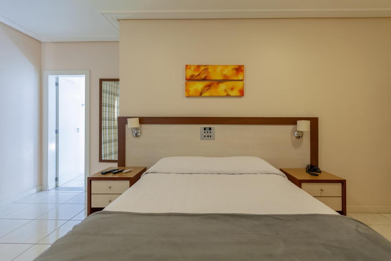 Tri Hotel Executive Criciuma Esterno foto