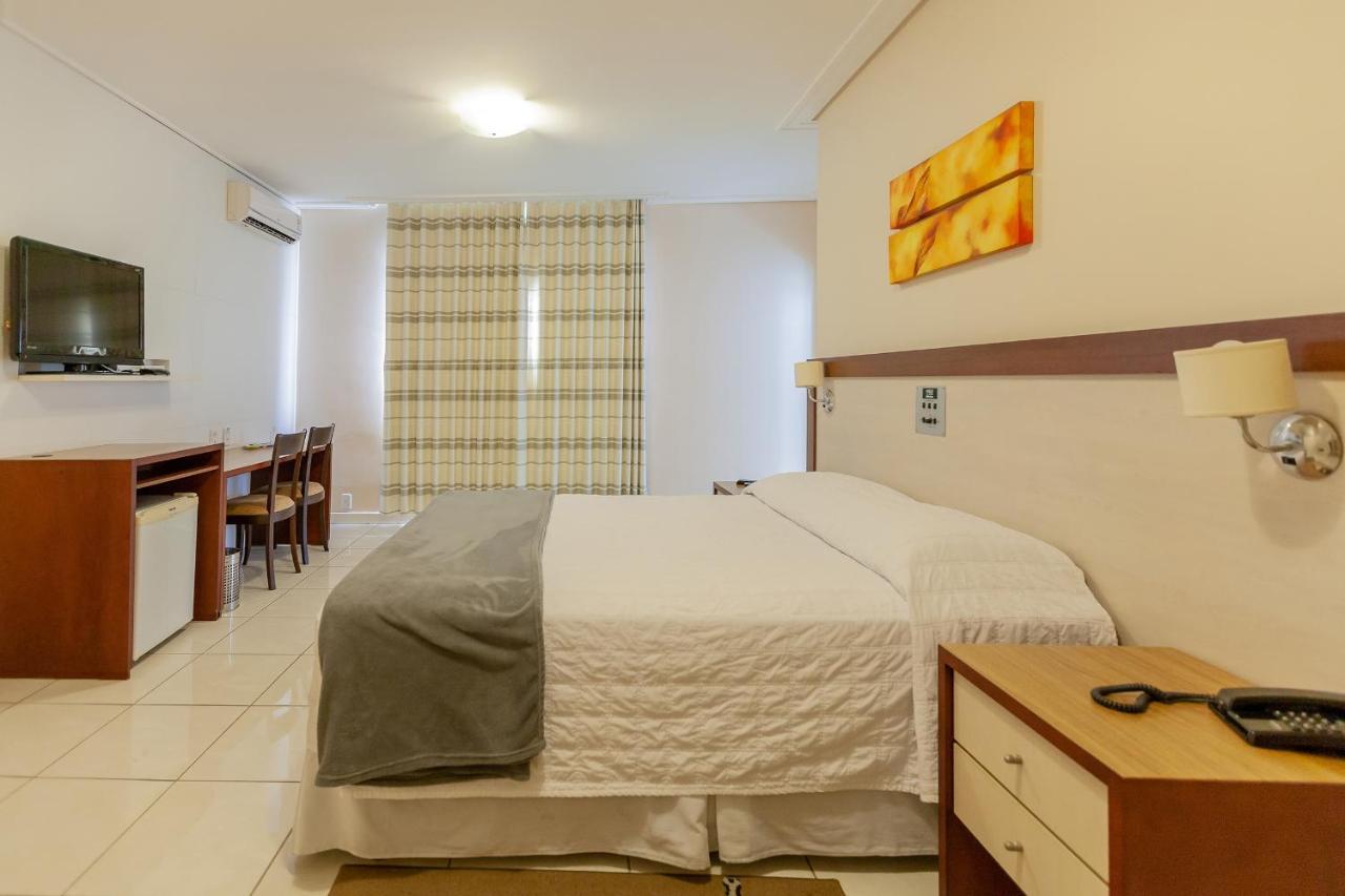 Tri Hotel Executive Criciuma Esterno foto